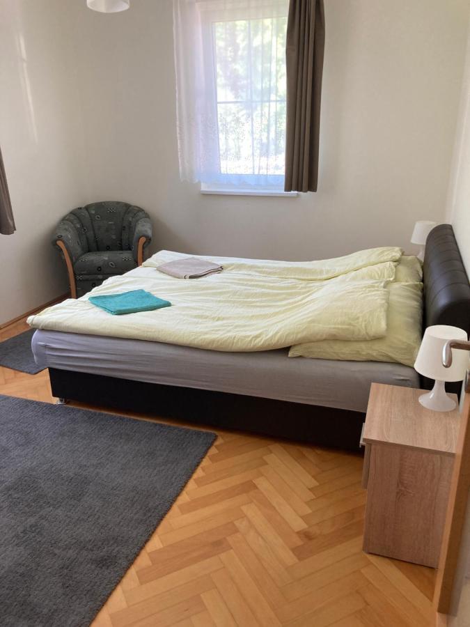 Kuenszler Apartmanhaz Zamárdi Eksteriør billede
