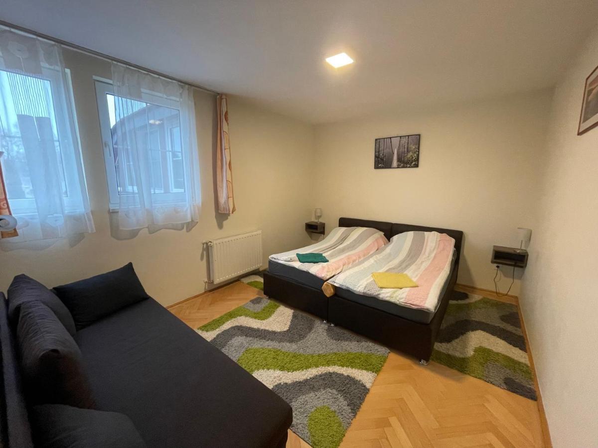 Kuenszler Apartmanhaz Zamárdi Eksteriør billede